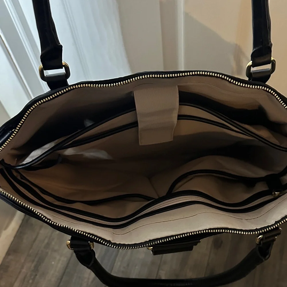 Elegant Black Women's Laptop‎ Tote